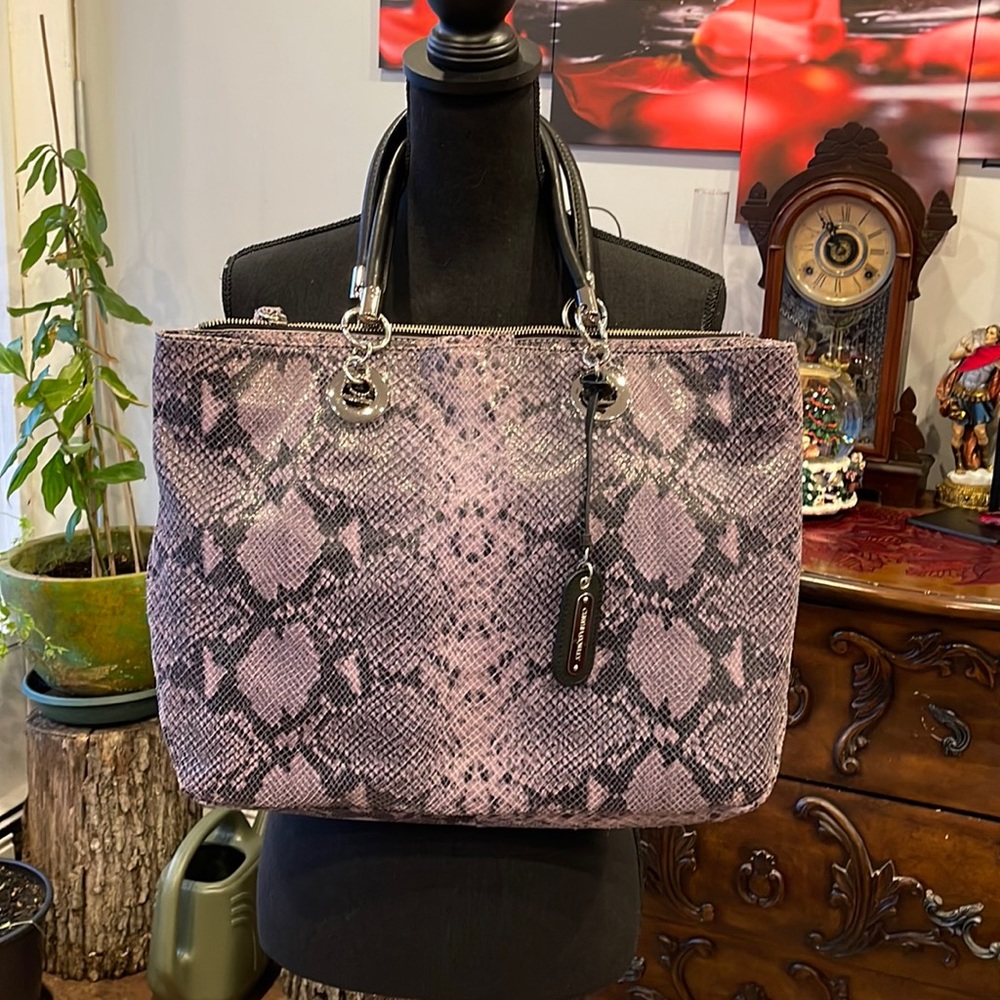 Cynthia Rowley large tote bag, purple and black python. Travel shoulder bag